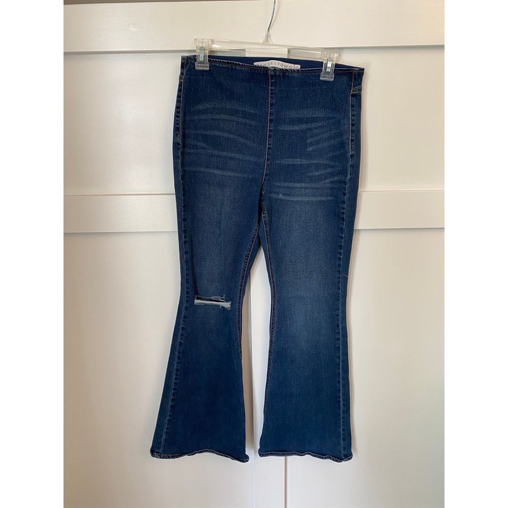 Tinseltown size 11‎